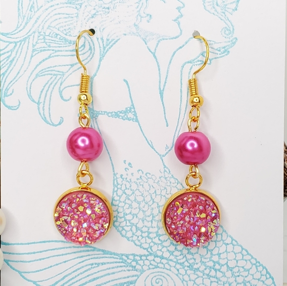 Magen's Fairytale Creations Jewelry - Bubble Gum Pink Druzy Czech Glass Pearls